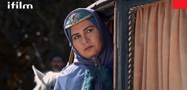 عکس واقعی طاووس الملوک در فیلم گیلدخت