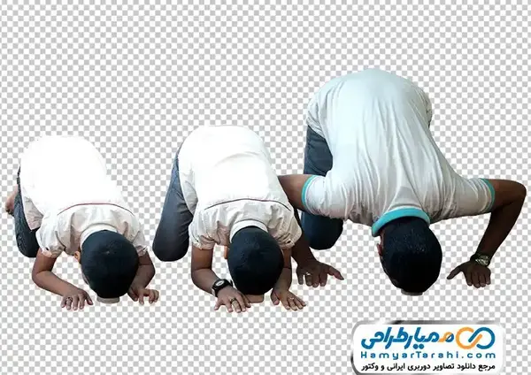 عکس یک پسر در حال نماز خواندن
