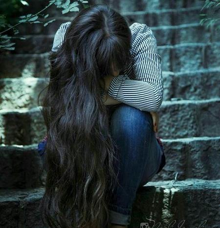 دانلود عکس دختر در حال گریه