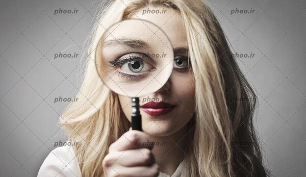 عکس فانتزی دختر درحال ارایش