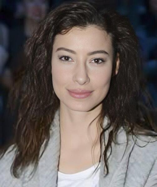 عکس شعله فیلم شربت زغال اخته