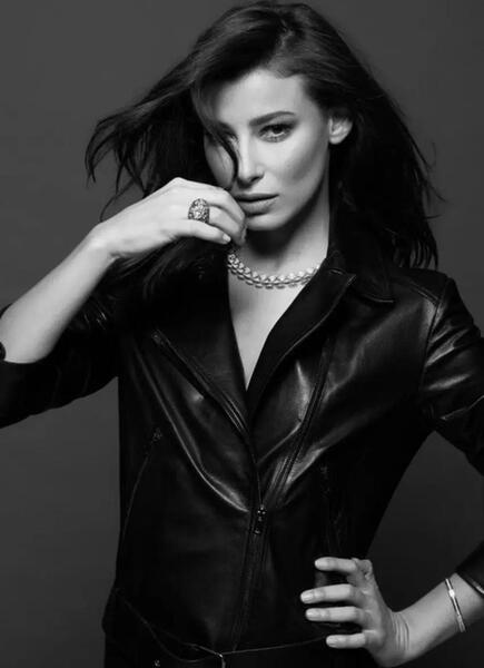 عکس شعله فیلم شربت زغال اخته
