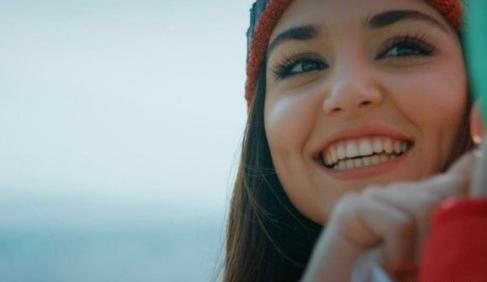 عکس آصلی در فیلم عشق حرف حالیش نمیشه