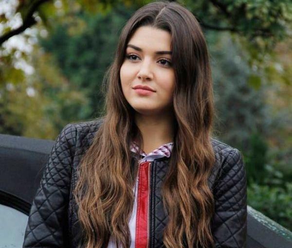 عکس آصلی در فیلم عشق حرف حالیش نمیشه
