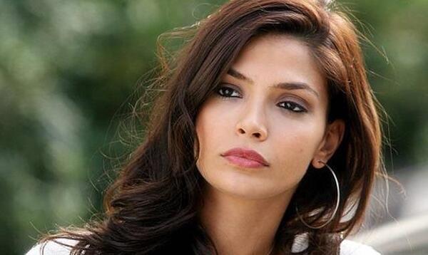 عکس ادا در فیلم عشق مشروط