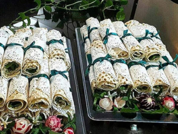 عکس سفره نذری حضرت ابوالفضل