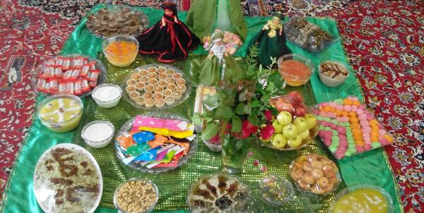 عکس سفره نذری حضرت ابوالفضل