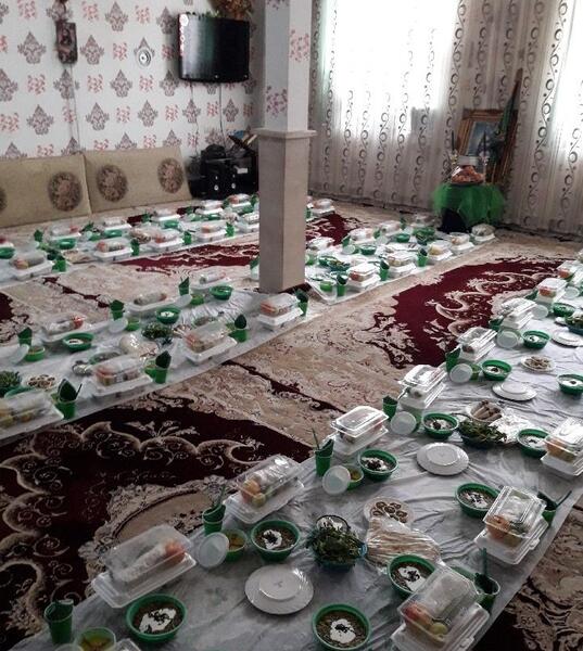 عکس سفره نذری حضرت ابوالفضل