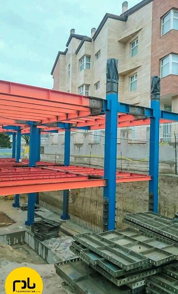 عکس جوشکاری اسکلت فلزی