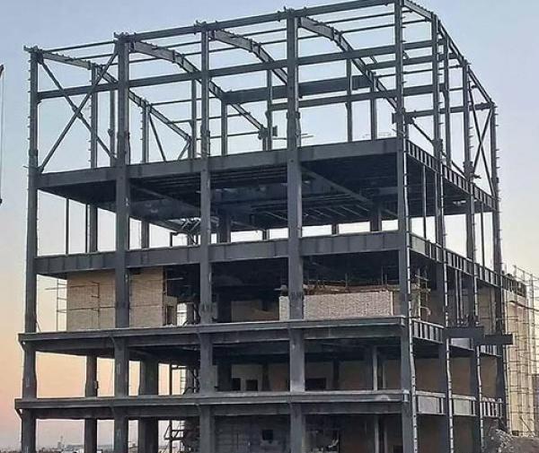 عکس جوشکاری اسکلت ساختمان