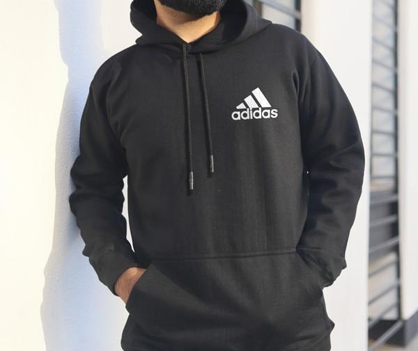 عکس لوگوی آدیداس سه خط