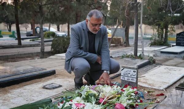 عکس سر خاک مختار