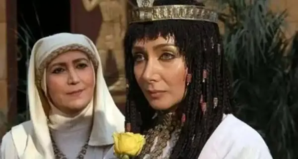عکس مختار واقعی در موزه