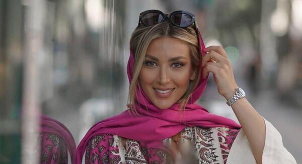عکس مینا مختاری همسر بهرام رادان