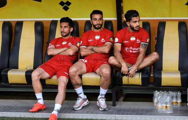 عکس لوگوی جدید پرسپولیس با ستاره