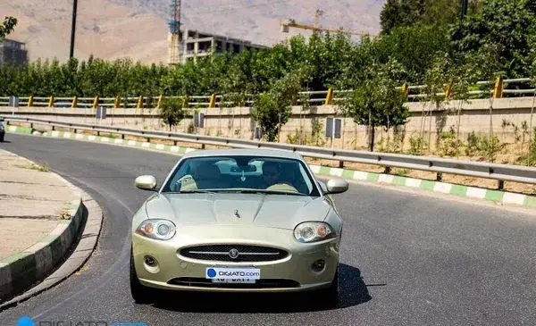 عکس لوگوی جگوار