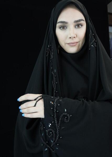 عکس پارچه چادر مشکی ساده