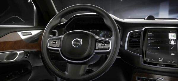 عکس داخل ولوو xc90