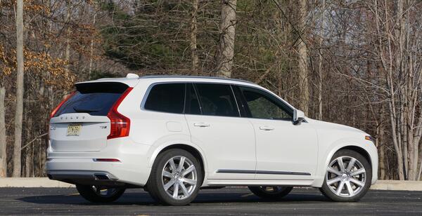 عکس داخل ولوو xc90