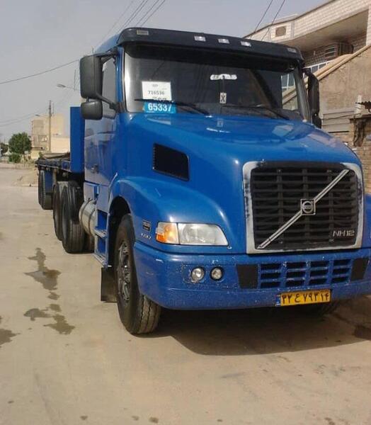 عکس تریلی ولوو دماغ دار