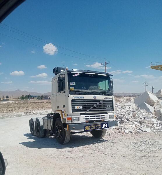 عکس کامیون ولوو اف ۱۲