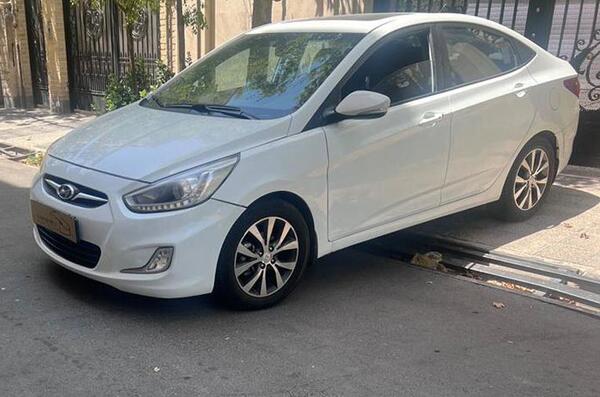 عکس موتور هیوندا اکسنت
