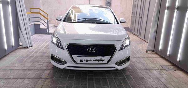 عکس ماشین هیوندای سوناتا هیبریدی