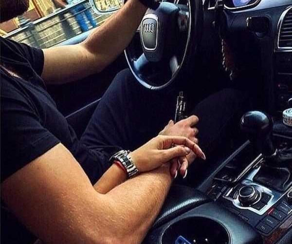 عکس های عاشقانه در ماشین