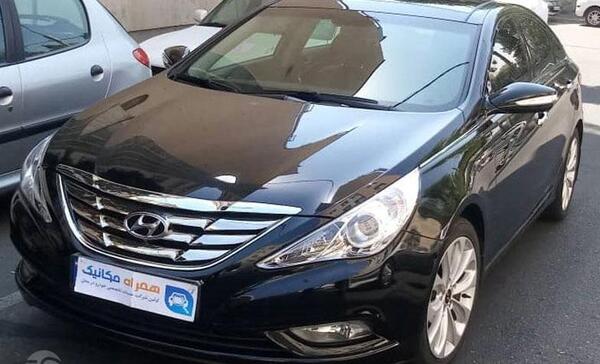 عکس داخل ماشین هیوندای سوناتا
