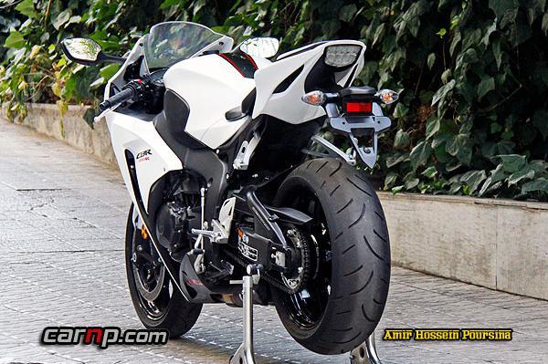 عکس موتور هوندا cbr 1000