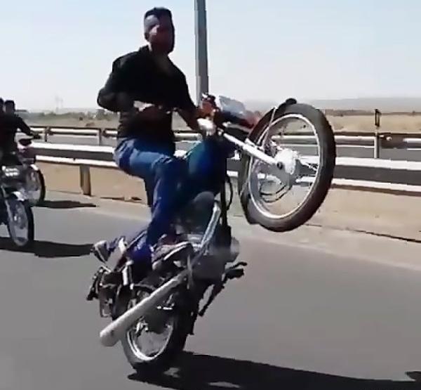 عکس تک چرخ با هوندا