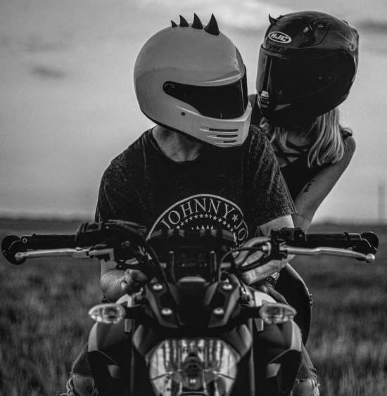 عکس پروفایل پسرانه با موتور هوندا