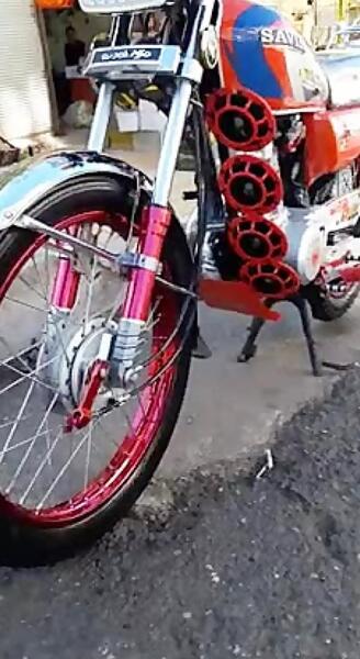 عکس هوندا 125 اسپرت