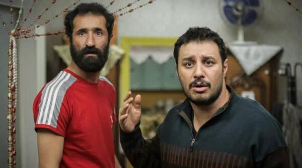 عکس زن ممد چاخان در فیلم نیسان آبی