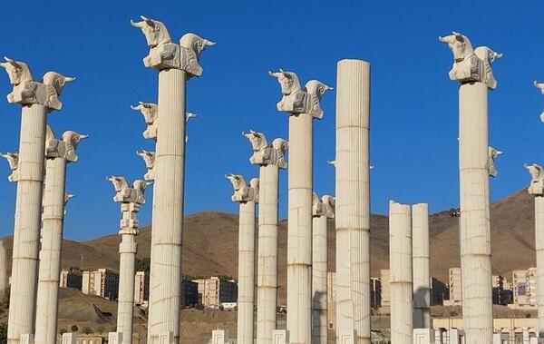 عکس پارک مینی ورلد همدان