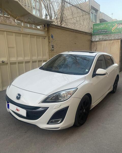 عکس ماشین مزدا 3 هاچ بک