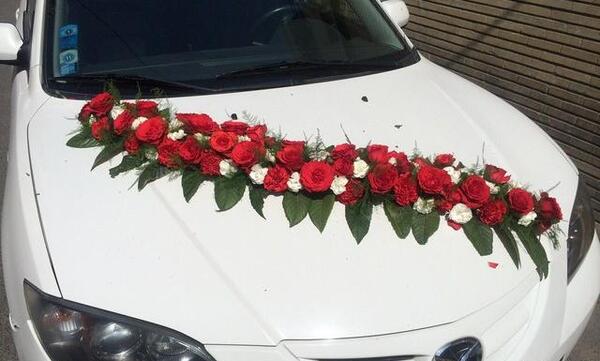 عکس مزدا ۳ سفید