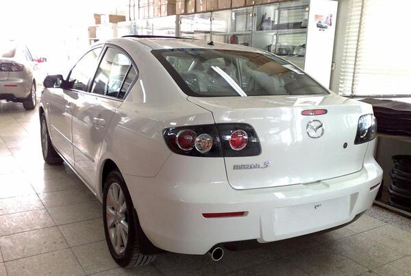 عکس ماشین مزدا تری خارجی