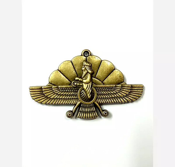 عکس گردنبند اهورا مزدا