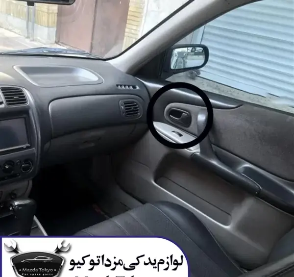 عکس داخل مزدا ۳۲۳