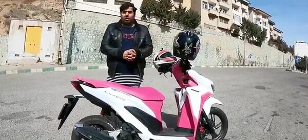 عکس موتور کلیک آبی مازراتی