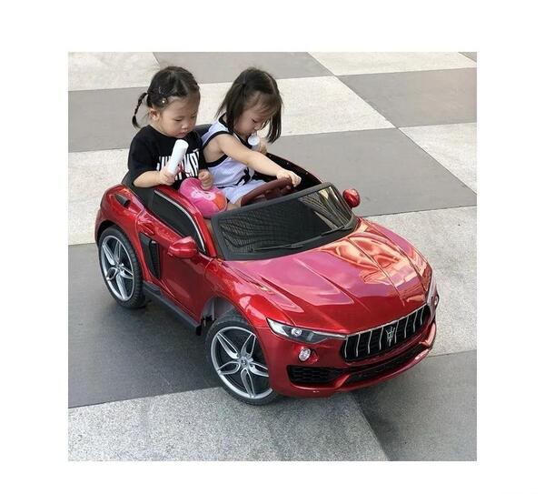 عکس اسباب بازی ماشین مازراتی