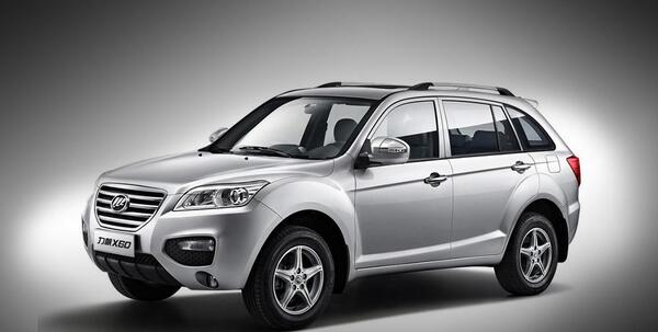 عکس داخل ماشین لیفان x60