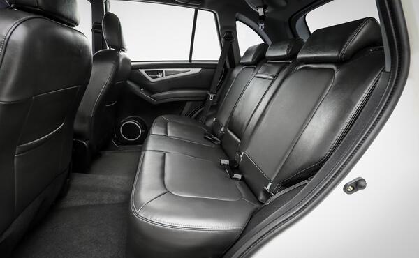 عکس داخل ماشین لیفان x60