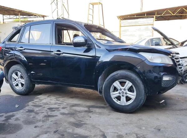 عکس داخل ماشین لیفان x60