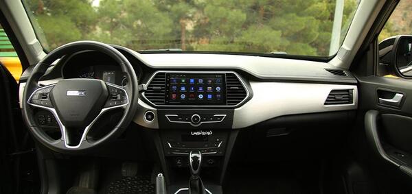 عکس داخل لیفان x70