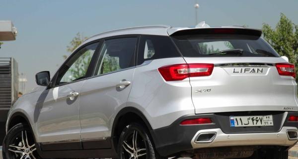 عکس داخل لیفان x70