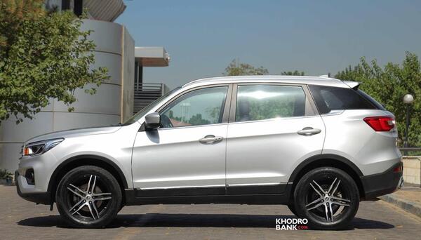 عکس داخل لیفان x70