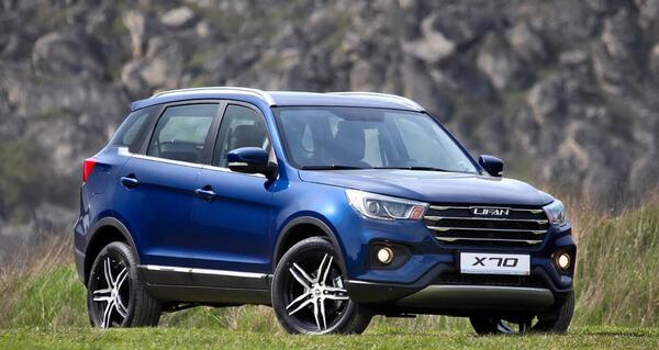 عکس داخل ماشین لیفان x70