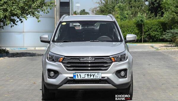 عکس داخل ماشین لیفان x70